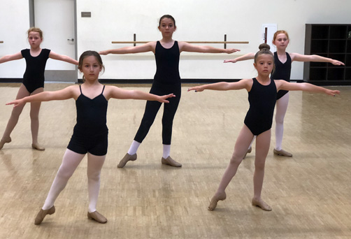 Kyne Dance Academy ballet class